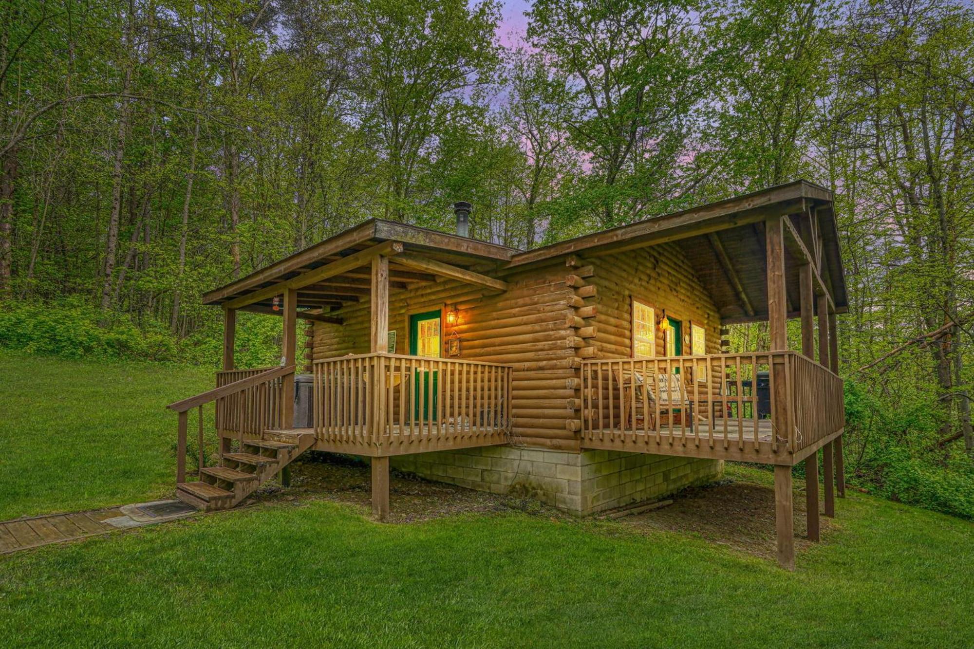 Blue Rose Cabins - Rosebud Cabin Logan Exterior foto